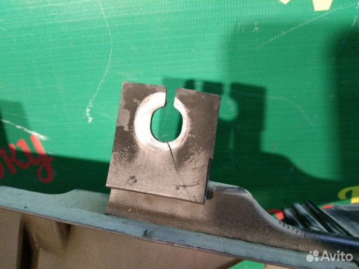 Диффузор вентилятор охлаждения Nissan Note E11