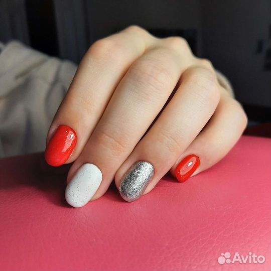 Маникюр с покрытием гель-лаком