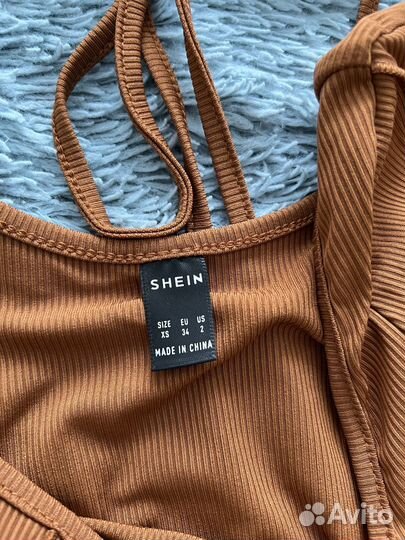 Кофта shein с квадратным вырезом