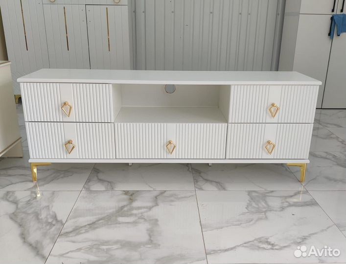 Тумба под тв