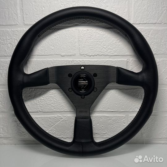 Руль спортивный Momo Monte Carlo