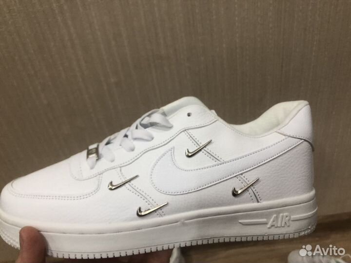 Кроссовки зимние nike новые