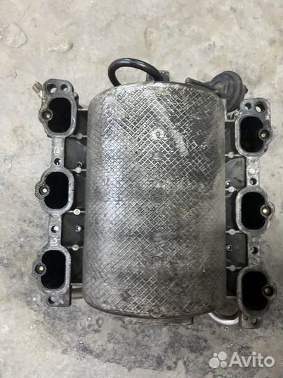 Впускной коллектор m112