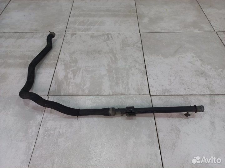 Патрубок системы охлаждения Mercedes Gl 550 W164