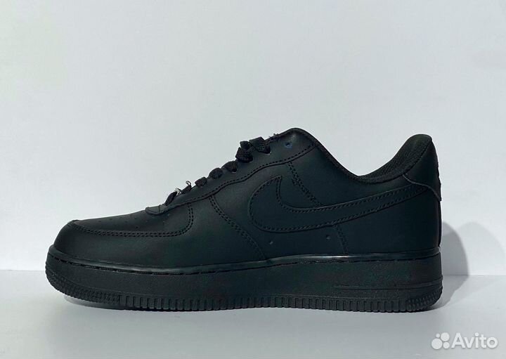 Кроссовки Nike Air Force 1 Low Black LuxV9