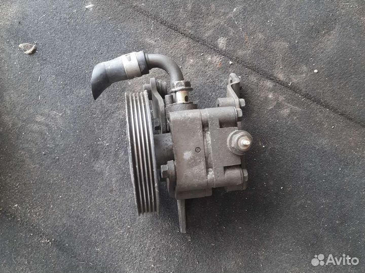 Гидроусилитель руля гур Mazda Premacy