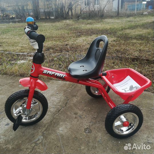 Трёхколёсный велосипед