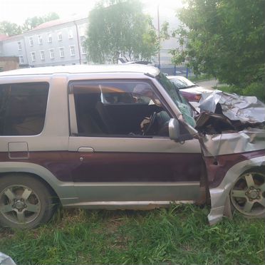 Mitsubishi Pаjerо Мini 2 0.7(64лс)акп 2009г разбор