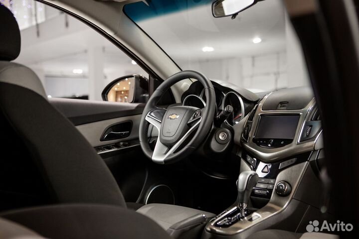 Chevrolet Cruze 1.6 AT, 2015, 100 470 км