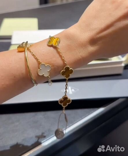 Браслет Van Cleef & Arpels Alhambra