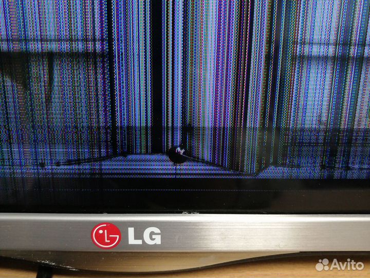 Телевизор LG 42LN613V на запчасти