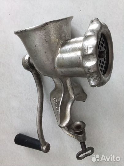 Мясорубка ручная механическая