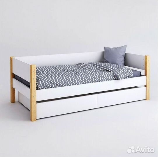 Детская кровать чердак с лестницей