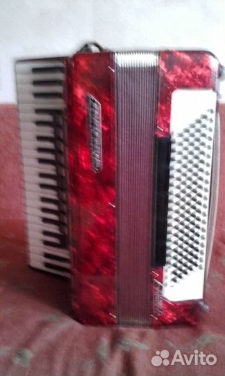 Аккордеон Weltmeister полный 4/4