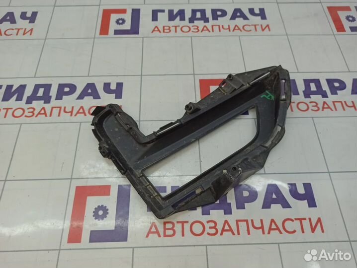 Рамка противотуманной фары левой Nissan Roque (T32) 62255-6FL0B