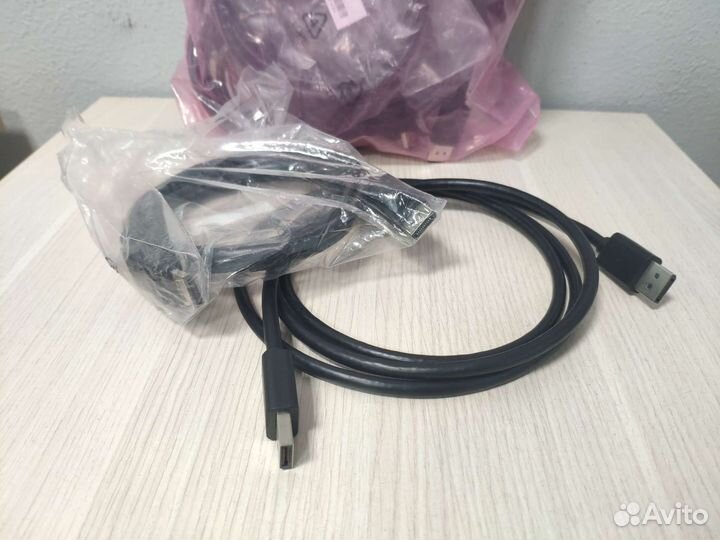 Кабель Displayport