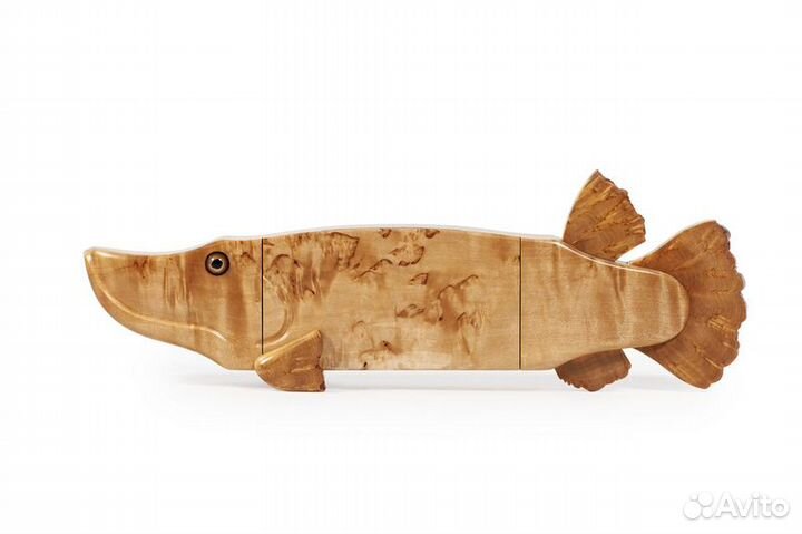 Деревянное домино Щука из массива карельскй березы