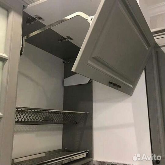 Кухонный гарнитур на заказ. В любом стиле