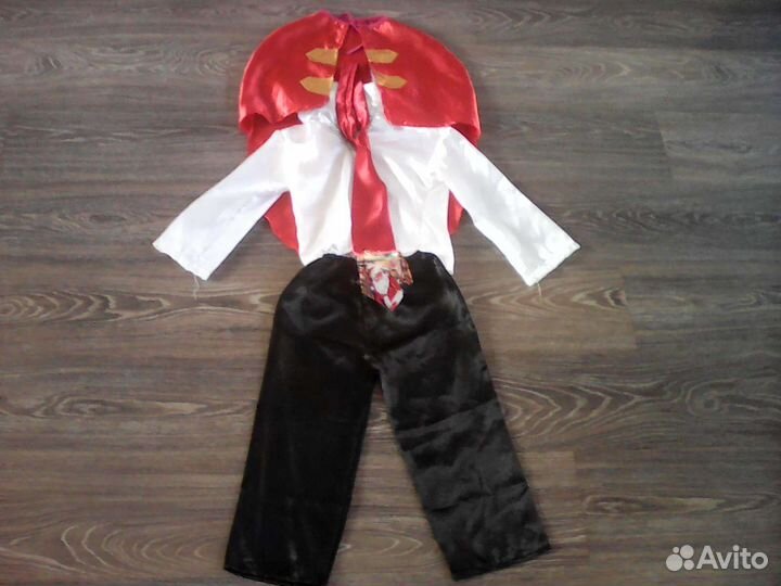 Новогодний костюм мушкерера для мальчика 104 116
