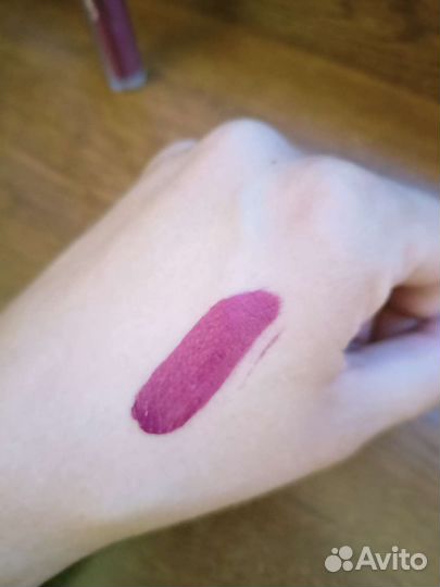Блеск матовый Huda