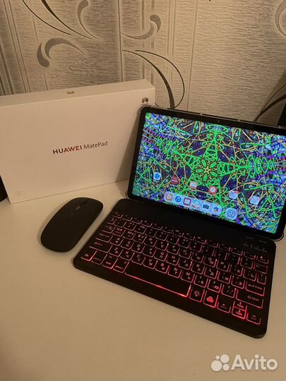 Планшетный компьютер huawei MatePad
