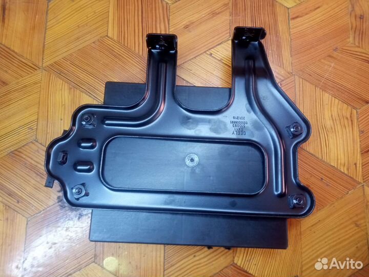 Блок управления комфорта BCM Geely Coolray SX11