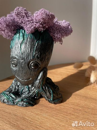 Грут со мхом