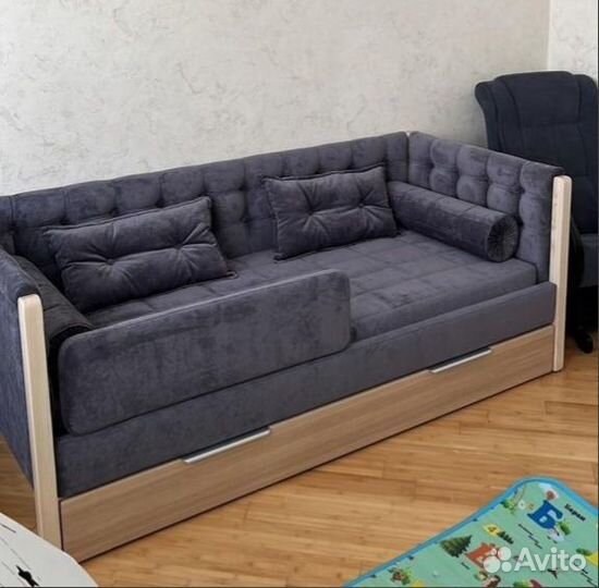 Кровать детская