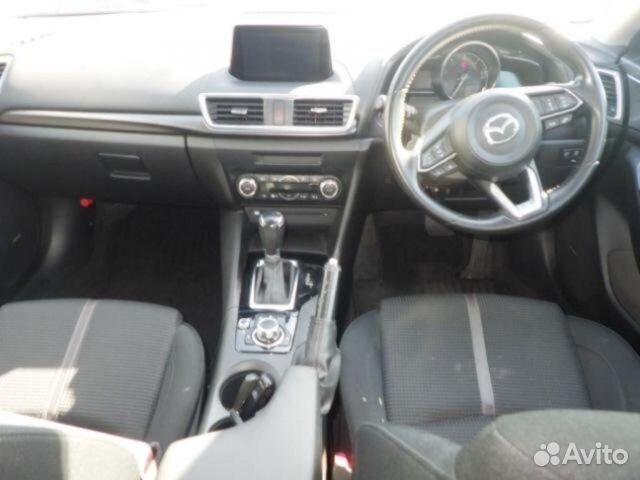 Mazda Axela 1.5 AT, 2017, 63 000 км