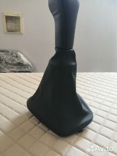 Ручка кпп с чехлом LADA (ваз) 2110/11/12 черный