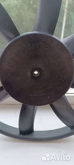 Вентилятор радиатора 2168069 универсальный