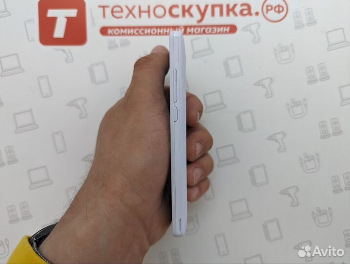 Haier Alpha A1, 8 ГБ