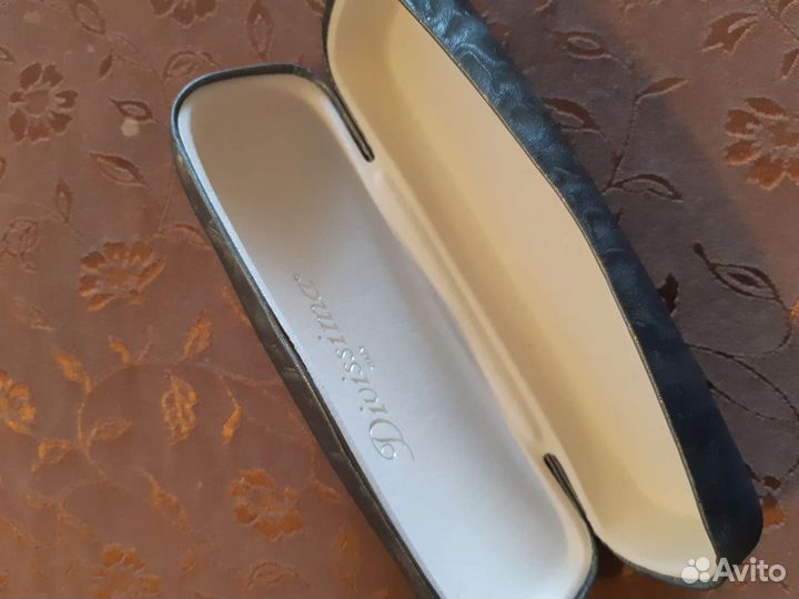 Футляр для очков