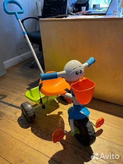 Трехколесный велосипед chicco