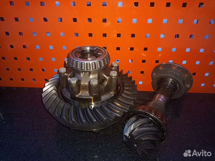 Редуктор Mercedes Benz g 463