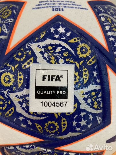 Футбольный мяч adidas лига чемпионов 2023 Istanbul