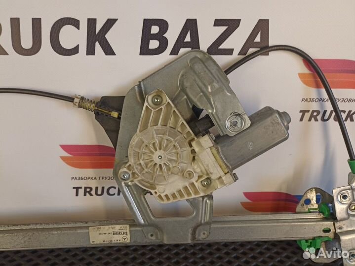 A9737201746 Стеклоподъемник электрический левый