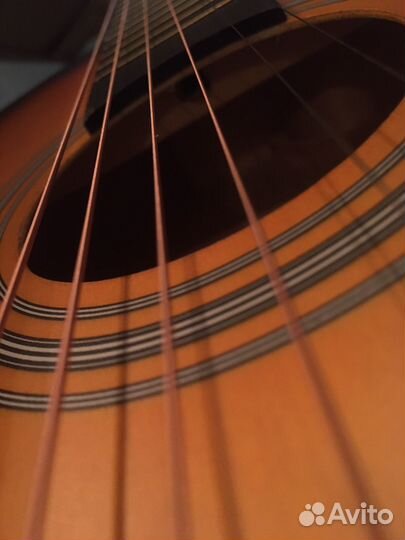 Акустическая гитара 6 струн
