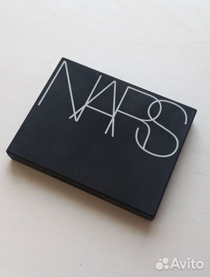 Пудра-хайлайтер Nars оттенок Capri