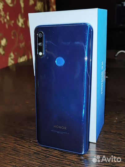 Телефон Honor 9X