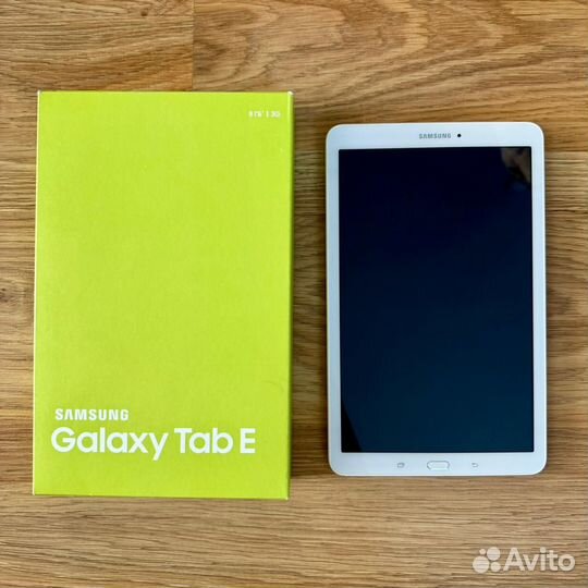 Планшет samsung galaxy Tab E