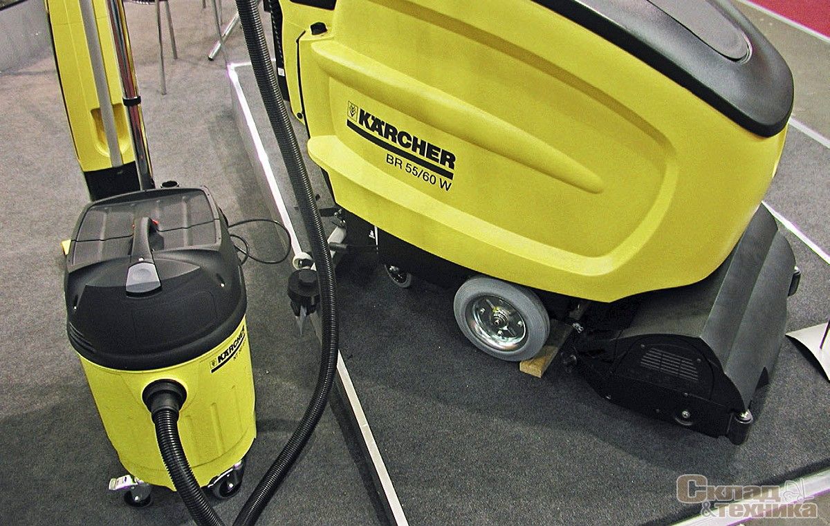 поломоечная машина керхер br 45/22 c br pack. аккумуляторная поломоечная машина керхер. керхер для полов. электрошвабра karcher fc 5 premium. 300.