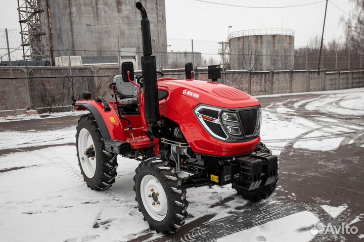Минитрактор с навесным оборудованием