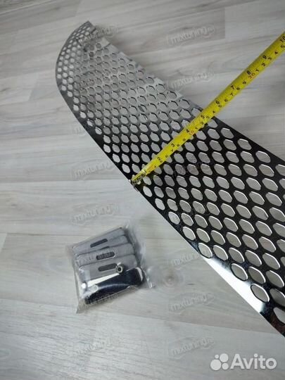 Решетка в бампер Hyundai i40 2011-2015 новая