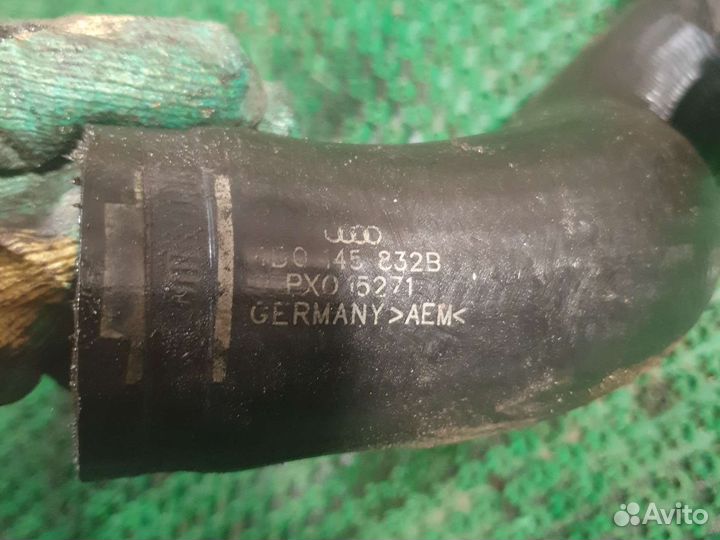 Патрубок интеркулера Фольксваген Пассат Б5 + 1.8