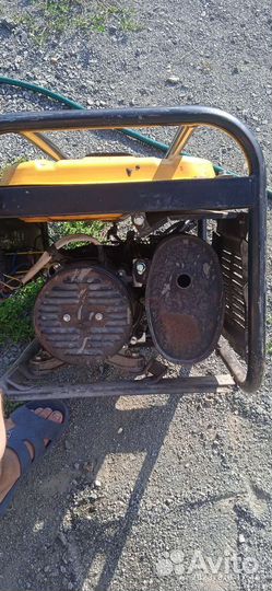 Генератор бензиновый бу