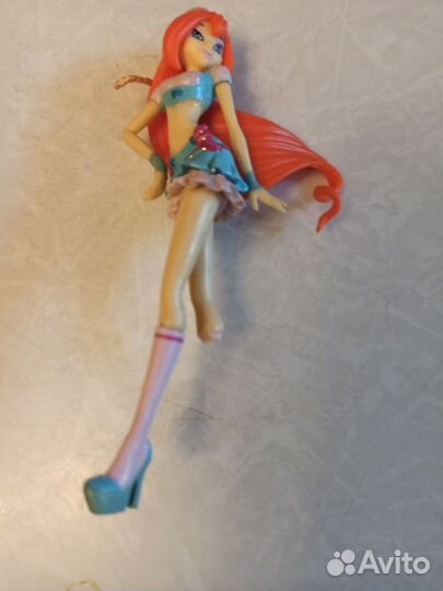 Фигурки Винкс из Киндер, деньги Винкс, закладки и