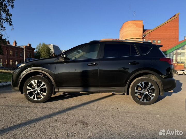 Toyota RAV4 2.0 CVT, 2015, 200 000 км