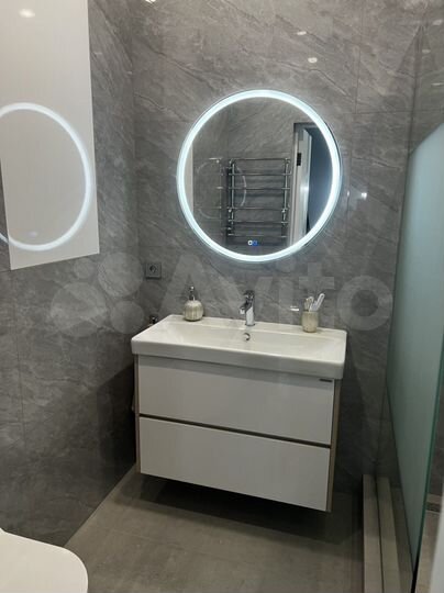 1-к. квартира, 42 м², 2/10 эт.