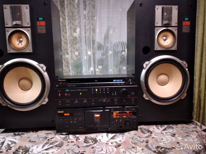 Усилитель Sansui AU-D33 (Япония) + акустика Sansui